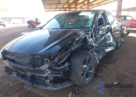 2021 Hyundai Elantra Sel from USA, damaged, VIN 5NPLS4AG3MH044089